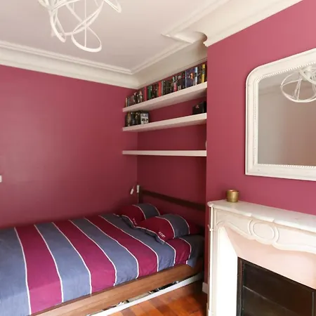 Modern Apartment With A Lot Of Charm In Paris Paris
